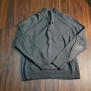 Banana Republic Factory Mens Sweater- Gently Worn